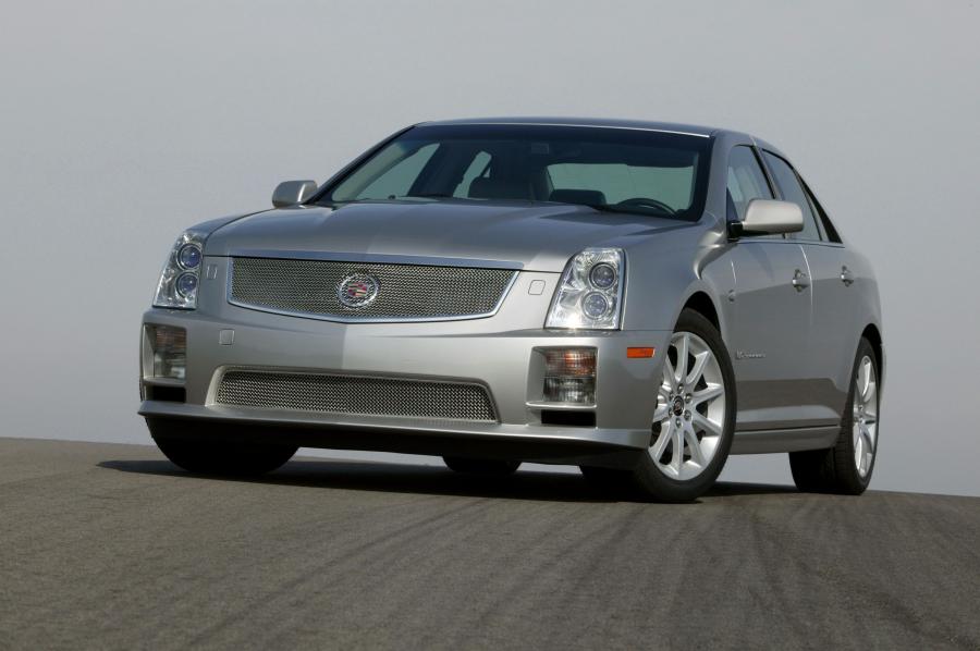  Cadillac STS-V 2006 года  (фото 11 из 44)